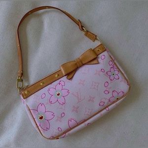 LOUIS VUITTON Cherry Blossom Pochette 🌸